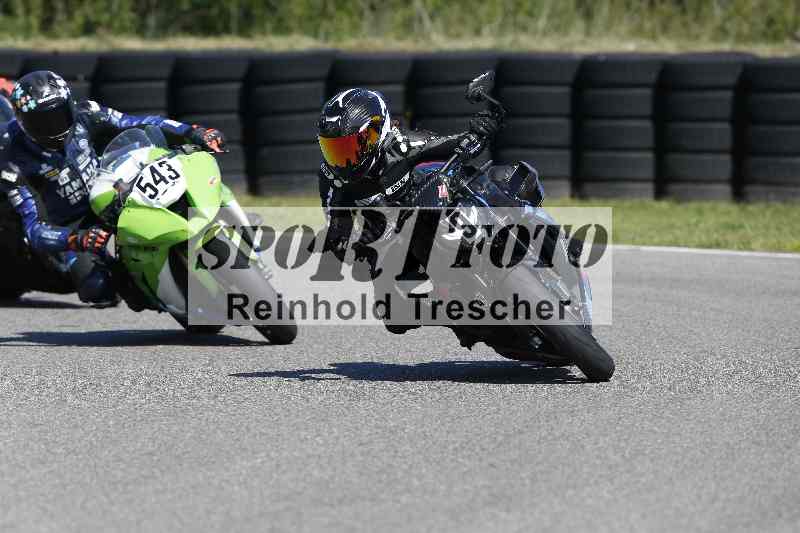 /43 08.08.2025 Discover the Bike ADR/Race 3 rot/9